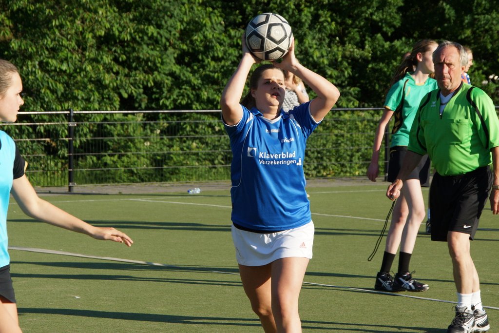 Korfbal B4  23 mei-004.JPG